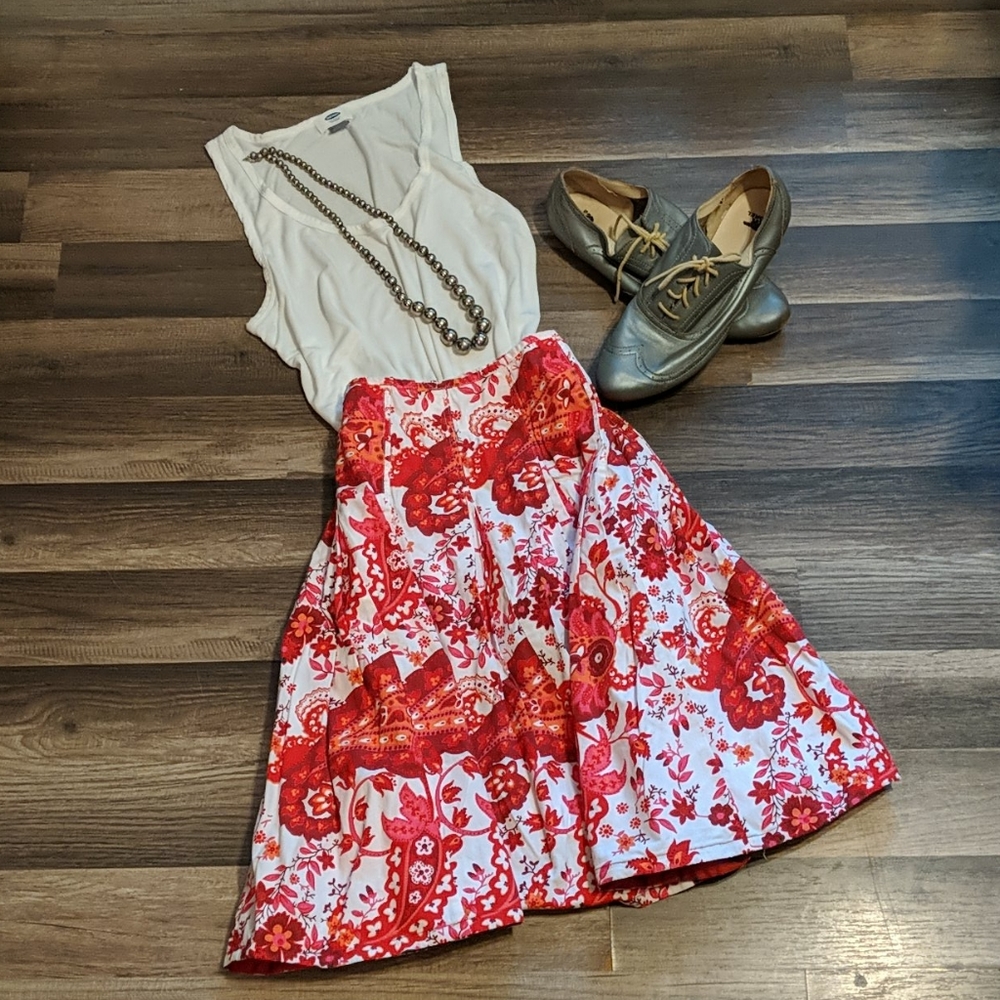 Cato red and white pleated skirt Sz 12